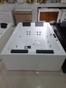 Bañeras hidromasaje grandes